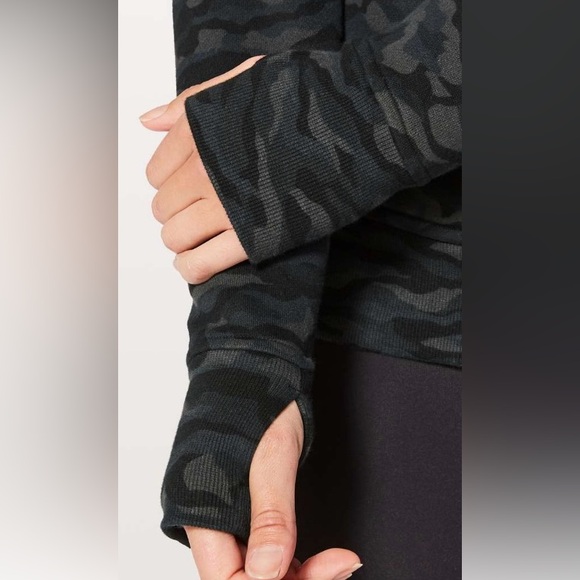 Lululemon Scuba Hoodie
Sequoia Camo
Size 10 - Picture 3 of 13